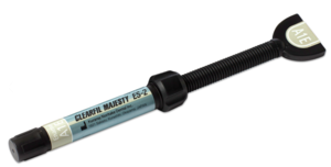 Clearfil Majesty ES-2 Premium Syringe 3.6g (Kuraray)